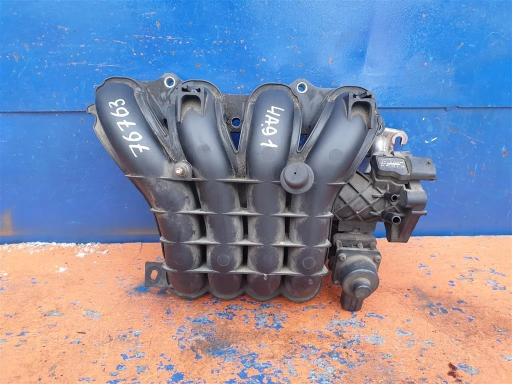 Впускной коллектор Mitsubishi Lancer 10 Colt 1,5