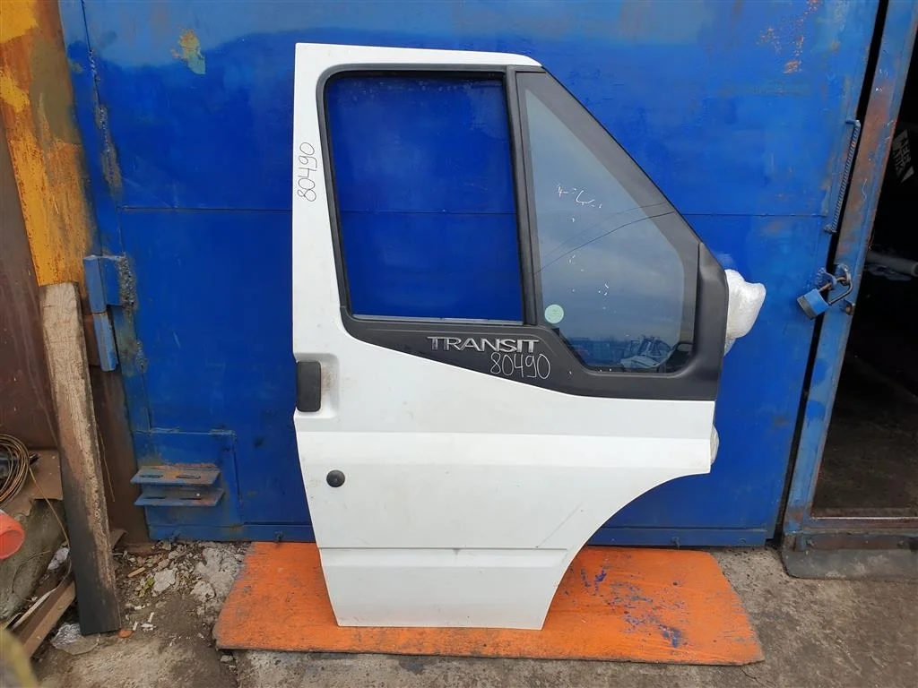 Дверь передняя правая в сборе Transit 7 1717253