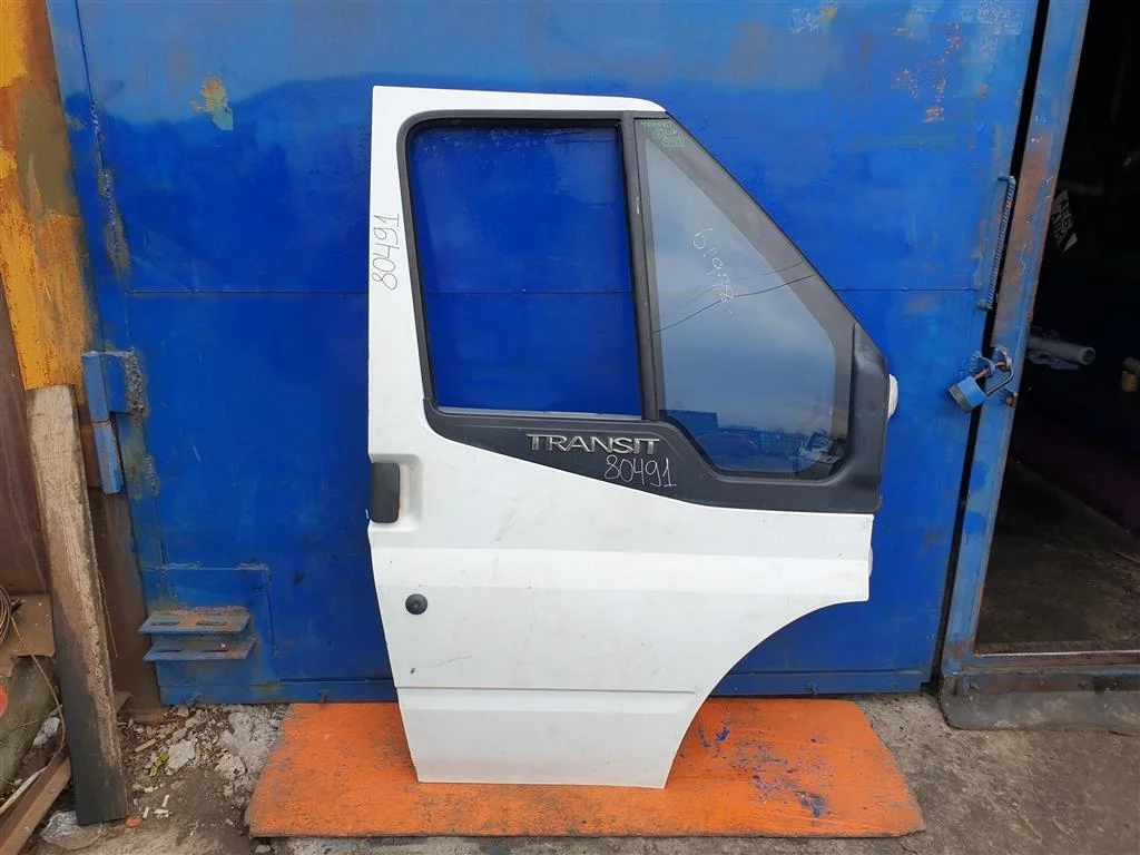 Дверь передняя правая в сборе Transit 7 1717253