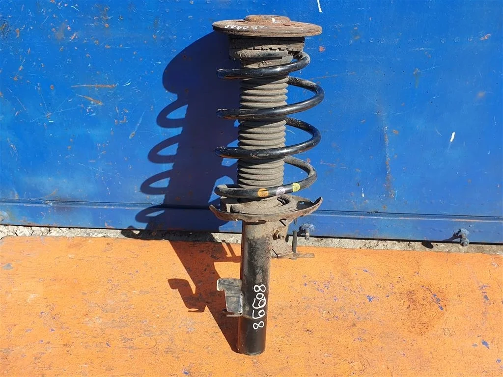 Стойка передняя левая Volvo S60 2 XC70 V70 312629