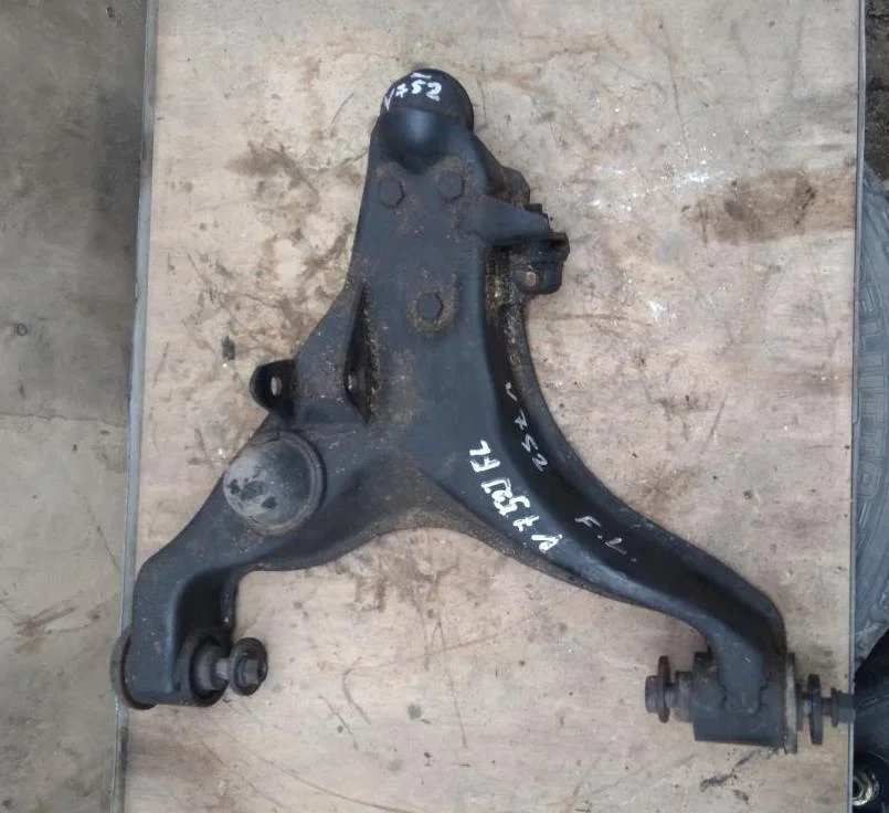 Б.у. рычаг MITSUBISHI PAJERO V75W MITSUBISHI PAJERO V75W