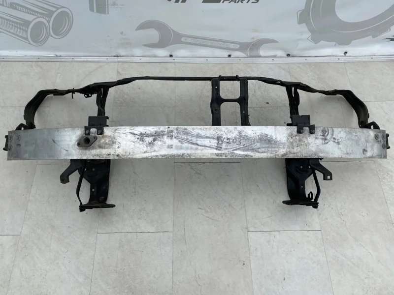 Передняя панель телевизор Mercedes-benz W203