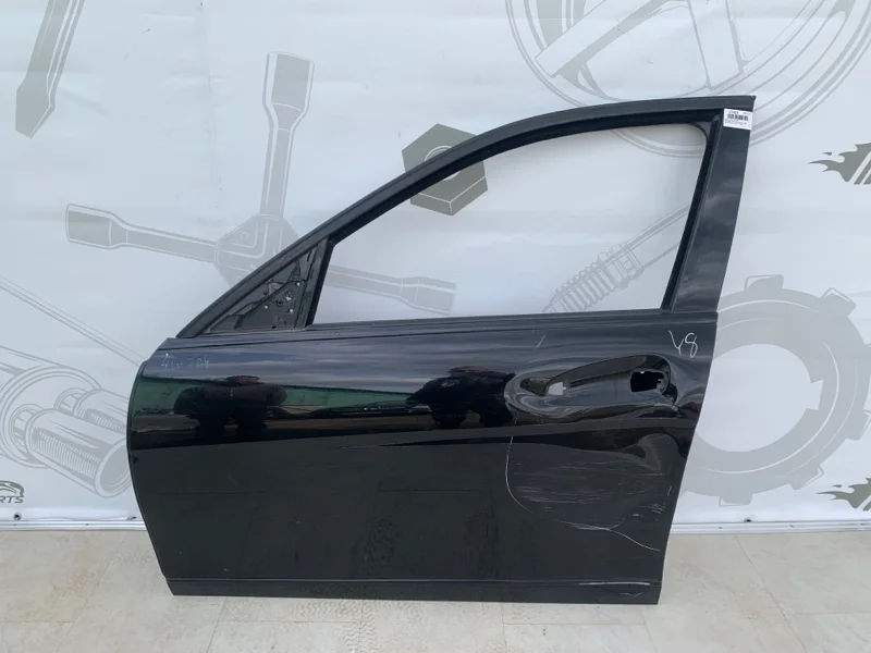 Дверь передняя левая Mercedes-benz 2007 W204