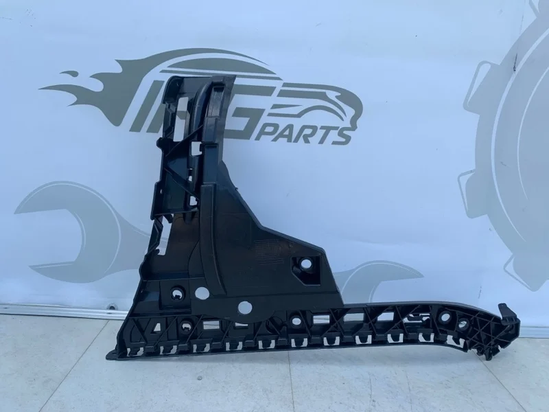 Каркас заднего бампера правый Mercedes-benz W213