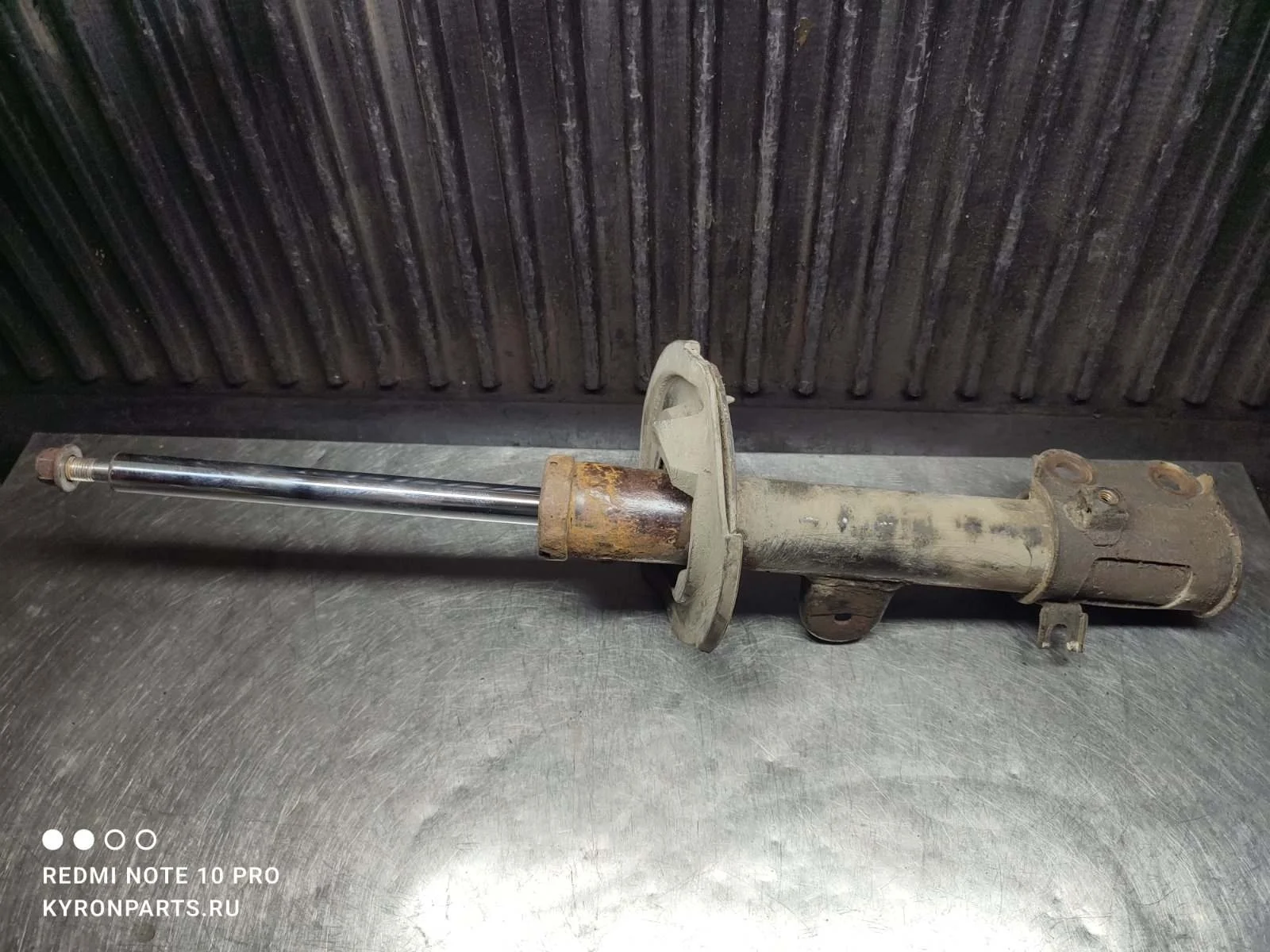 Амортизатор Ssangyong Actyon C200