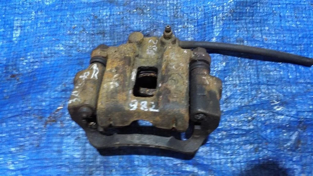 Б.у. суппорт MITSUBISHI PAJERO V98W MITSUBISHI PAJERO V98W