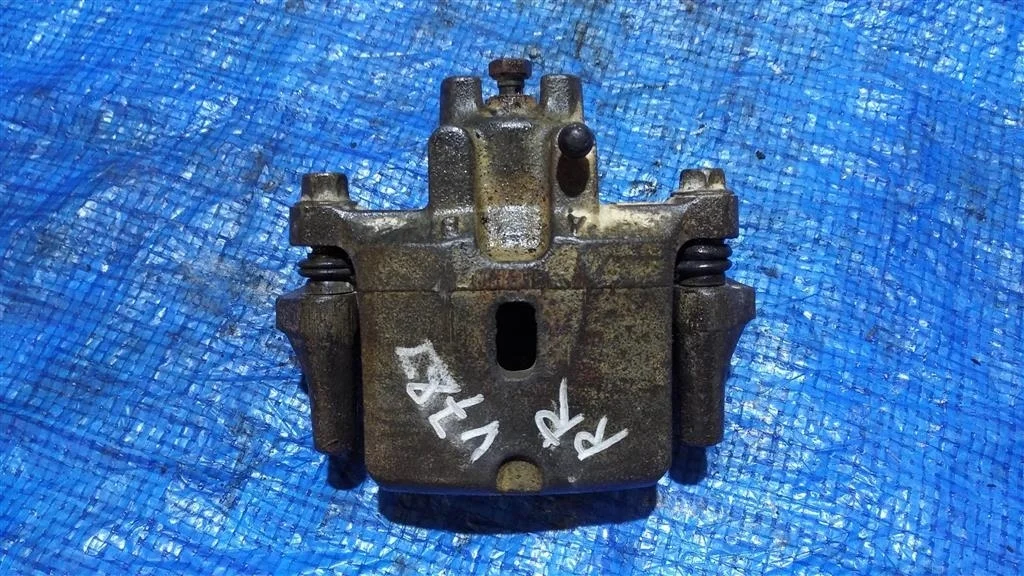 Б.у. суппорт MITSUBISHI PAJERO V78W MITSUBISHI PAJERO V78W