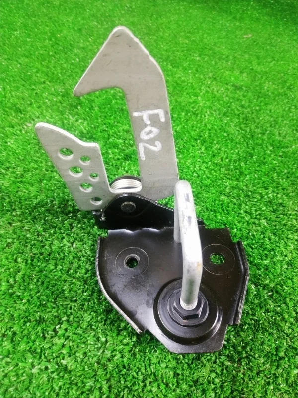 Замок капота BMW F01/F02