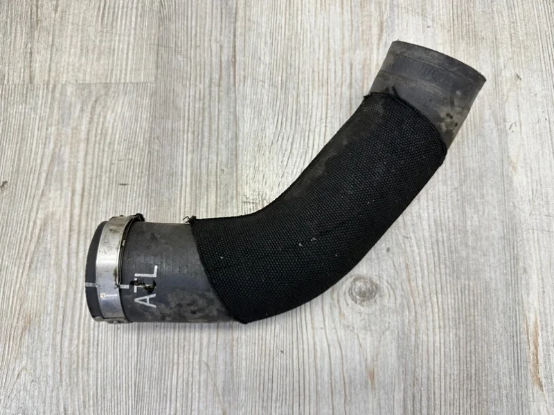 Напорный шланг Audi Q7 2015- 4M