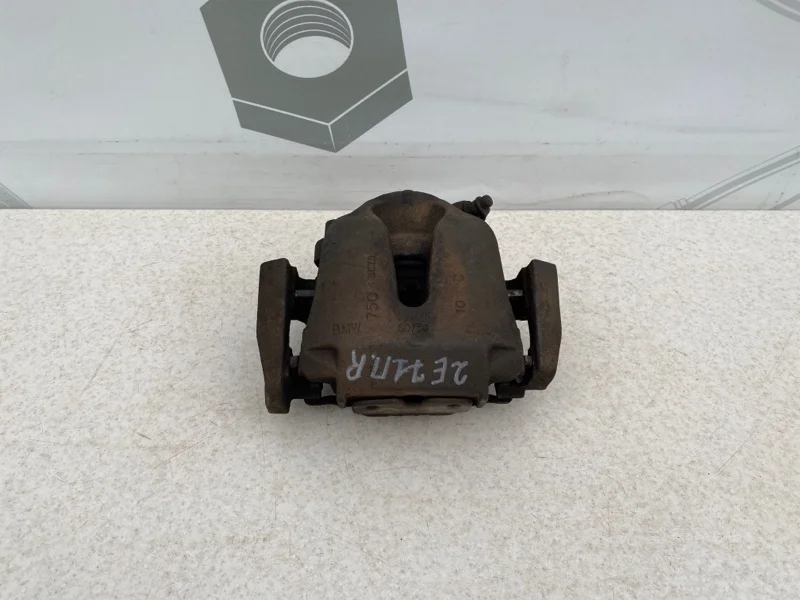 Тормозной суппорт передний правый BMW X6 2013 E71