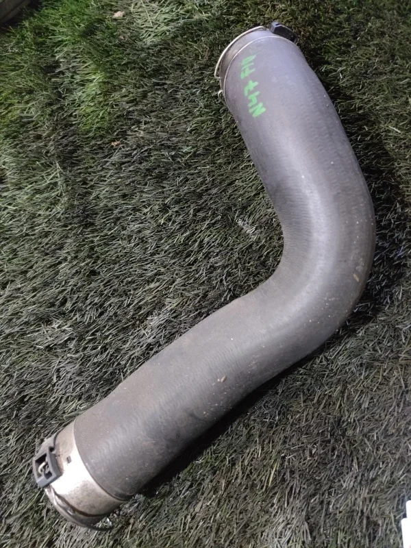 Воздуховод наддувочного воздуха BMW 520D F10