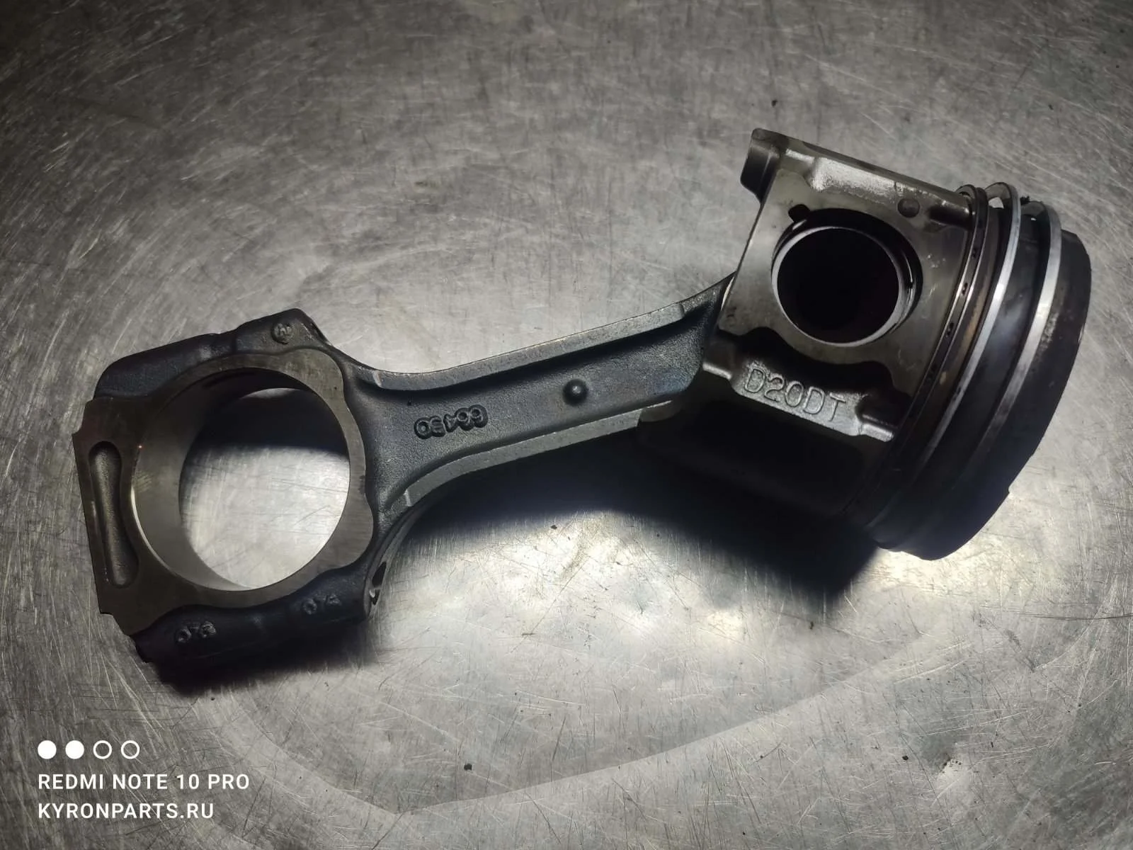 Поршень с шатуном SsangYong Kyron 2007 D100