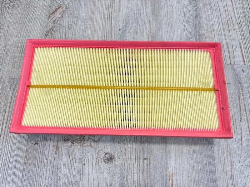 Воздушный фильтр Audi Q7 2007-2015 4L