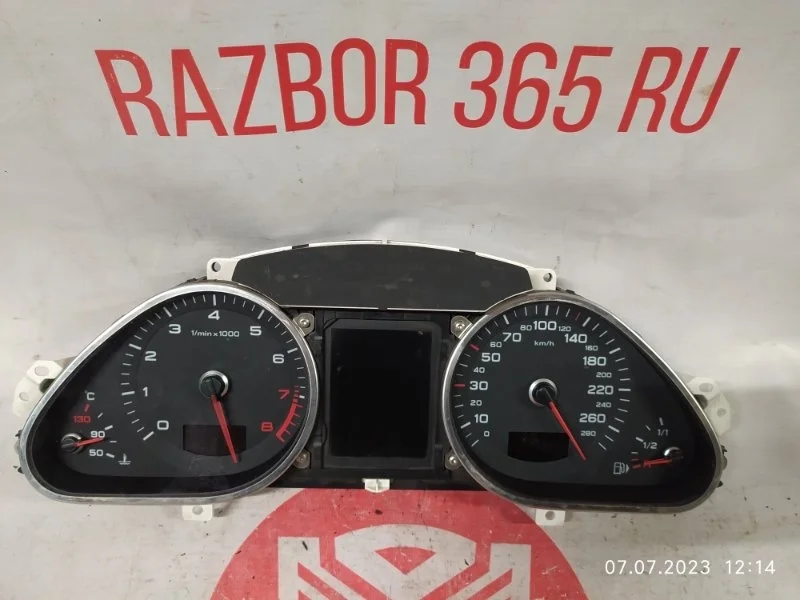 Щиток приборов Audi A6 2009 4F5