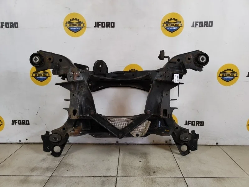 Подрамник Volvo XC90 2017 L_A4