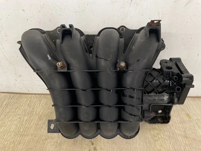 Коллектор впускной MITSUBISHI COLT 2003 2004 2005 2006 2007 2008 2009 2010 MN143823 CY2A 4A91