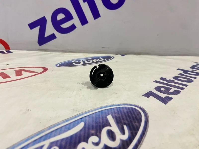 Кронштейн крепления радиатора FORD MONDEO 4 2010г