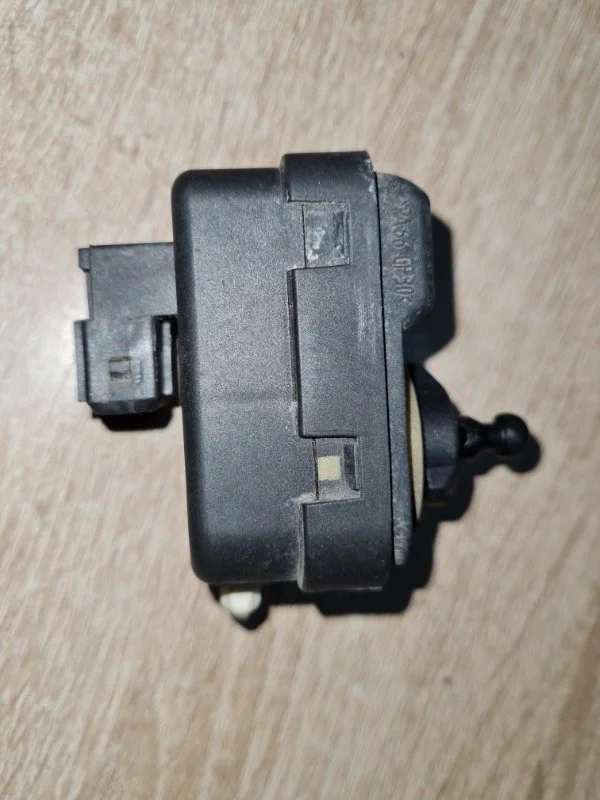 Корректор фары Volvo xc90 2007 С