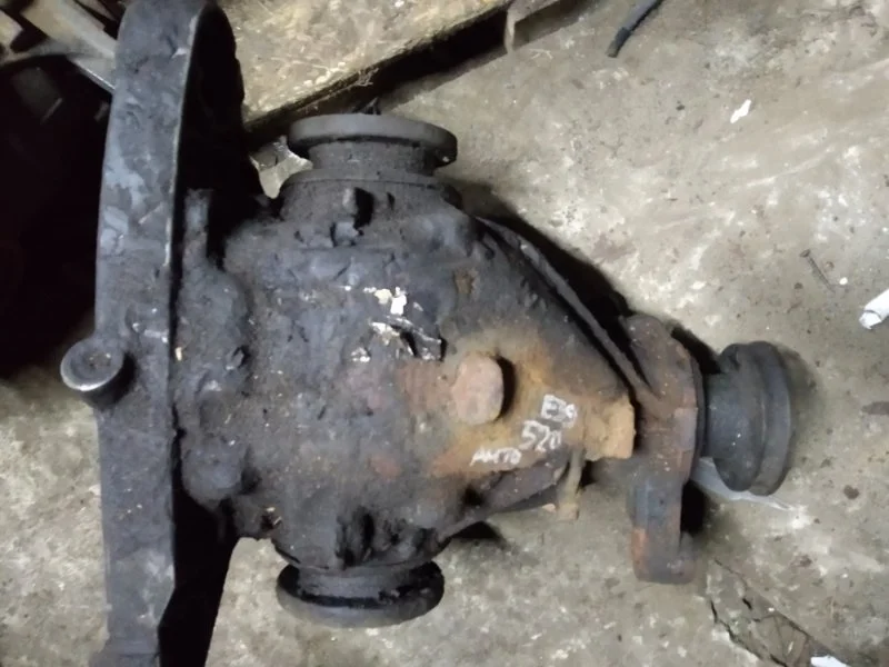 Редуктор BMW 520i 2001 E39