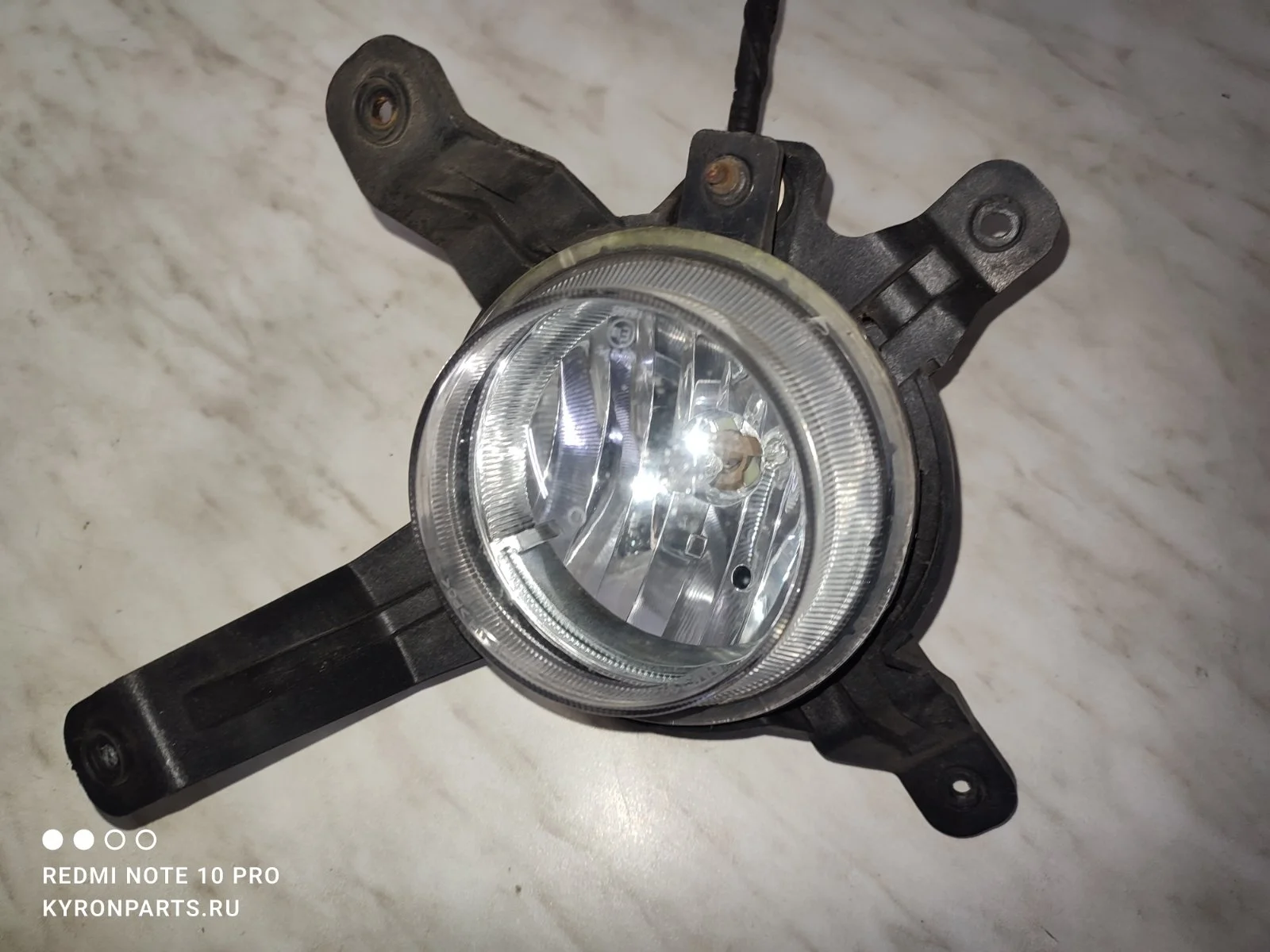 Фара противотуманная птф Hyundai IX35 2010 LM