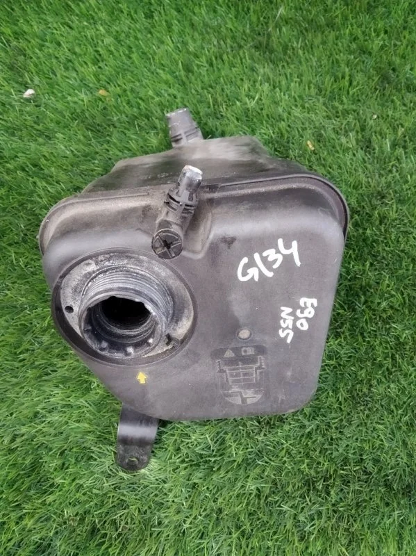 Бачок расширительный BMW 335xi 2010 E90