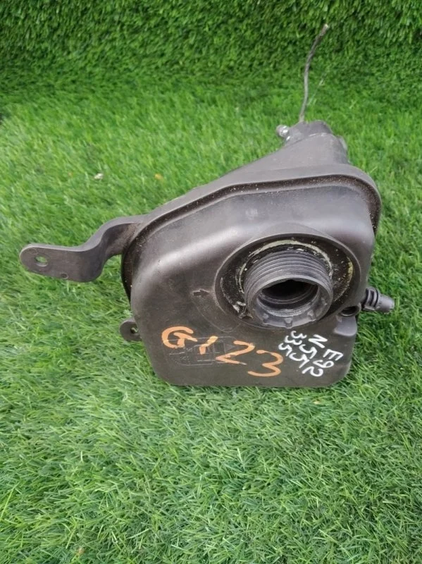 Бачок расширительный BMW 335i E90