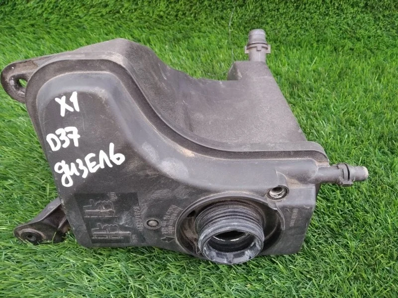 Бачок расширительный BMW X1 20d 2010 E84