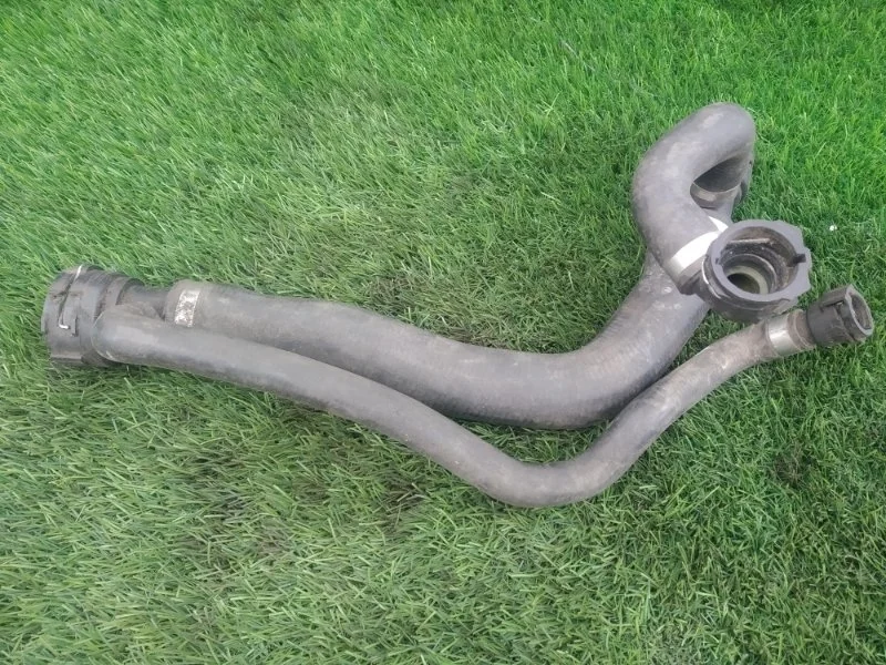 Шланг системы охлаждения BMW 545i E60