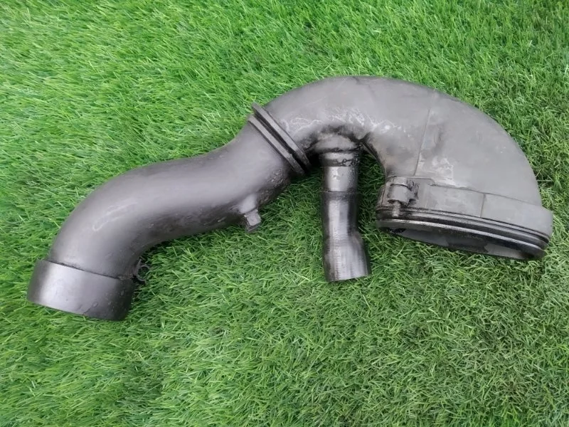 Воздуховод BMW 730D E65