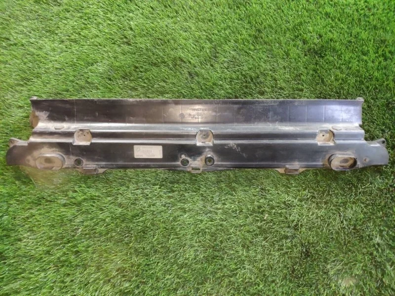 Кожух модульного кронштейна BMW 530i E60