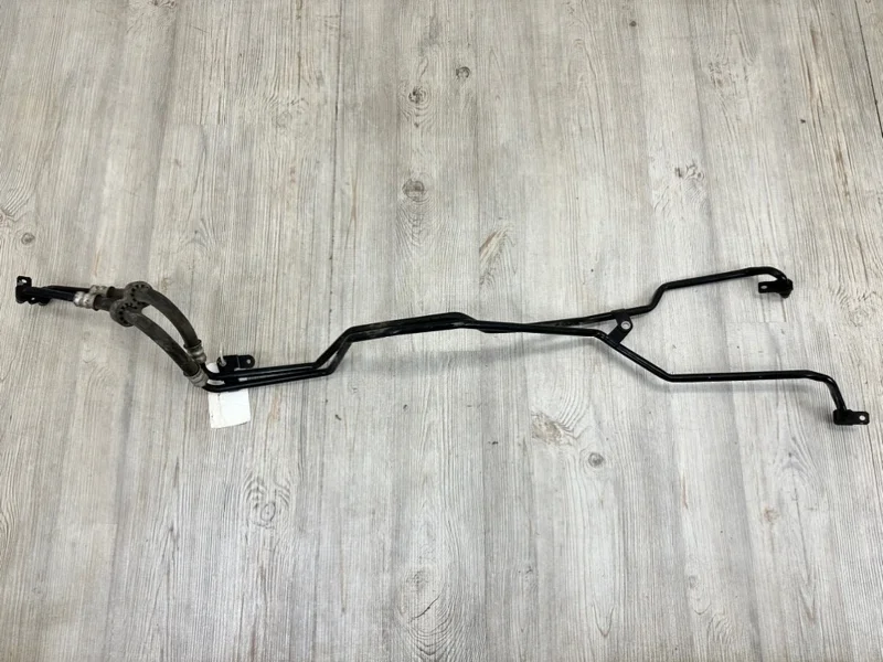 Трубка системы охлаждения акпп VW Touareg 2 2010-2018 7P