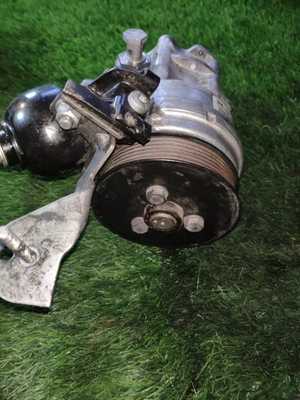 Гидроусилитель BMW 650i E63