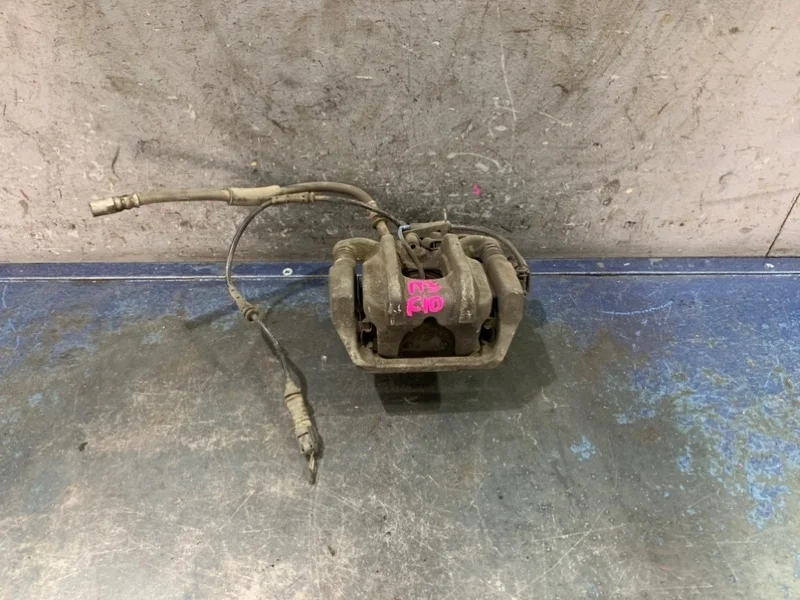 Суппорт BMW 5 F10