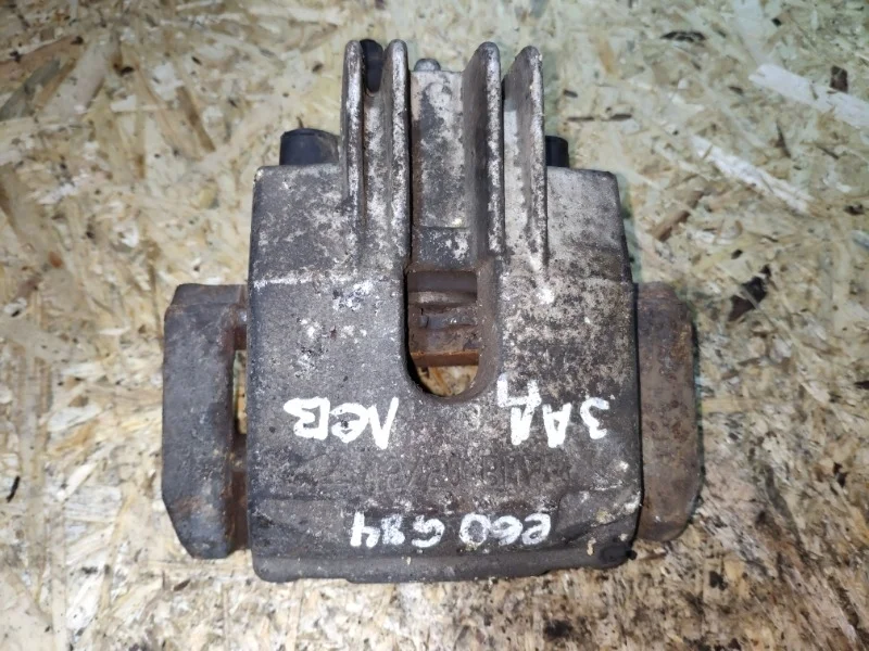 Суппорт тормозной BMW 528xi 2007 E60