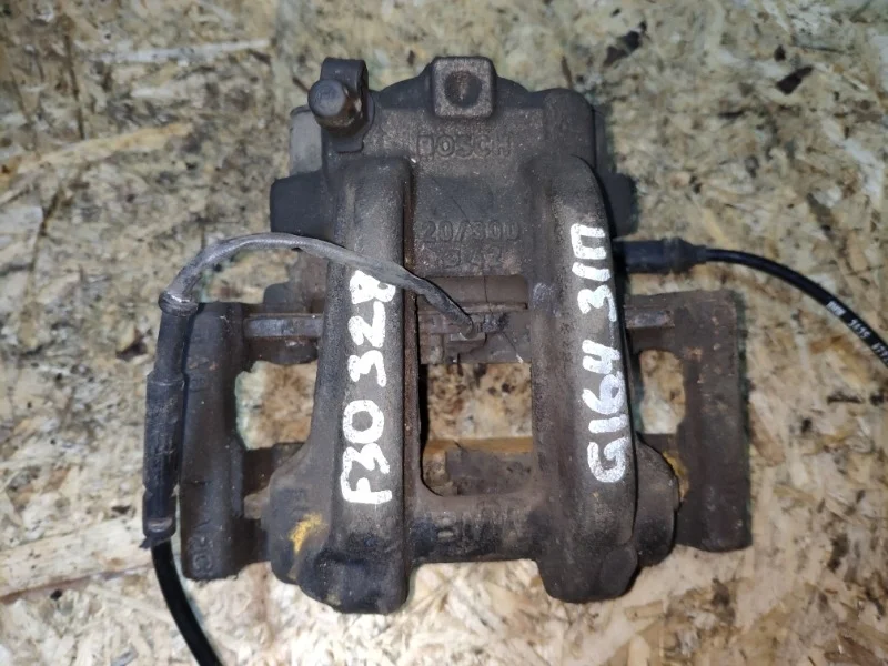 Суппорт тормозной BMW 328i 2012 F30