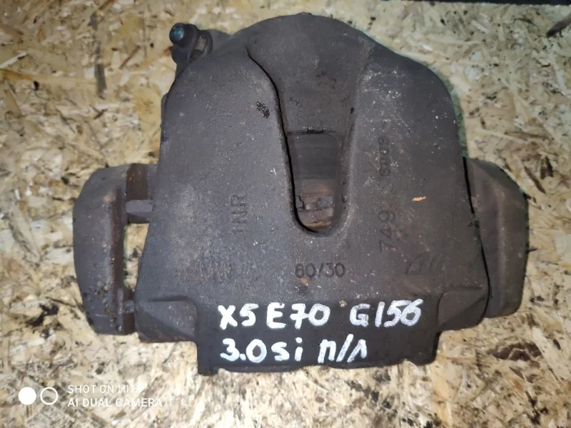 Суппорт тормозной BMW X5 3.0si 2008 E70