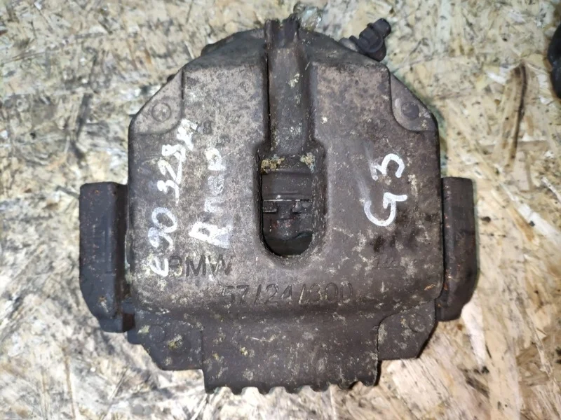 Суппорт тормозной BMW 328xi 2007 E90