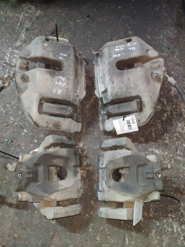 Комплект суппортов BMW 750i F01