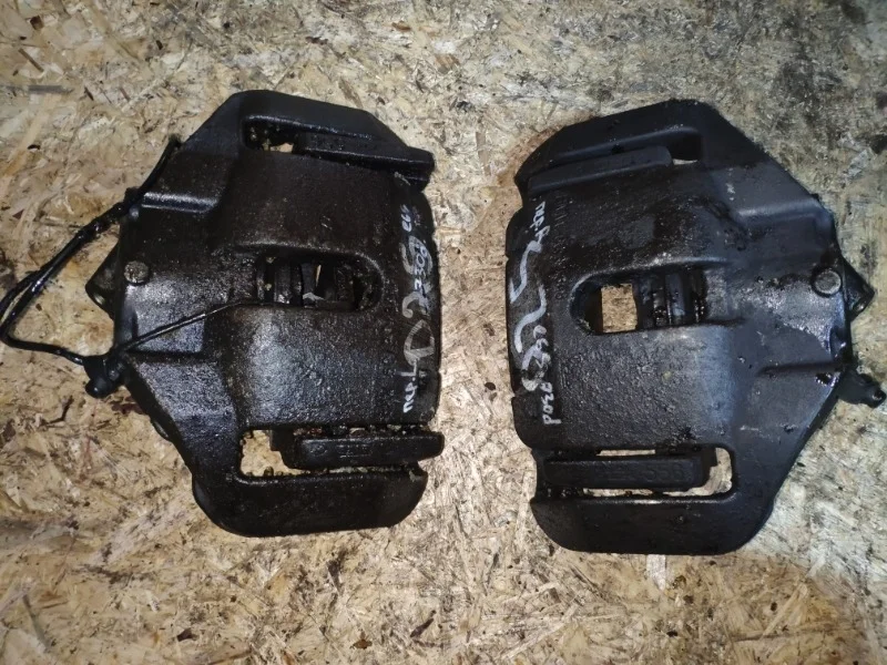 Комплект суппортов BMW 750i E65