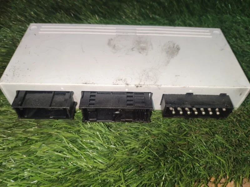 Блок комфорта BMW X3 .0i E83