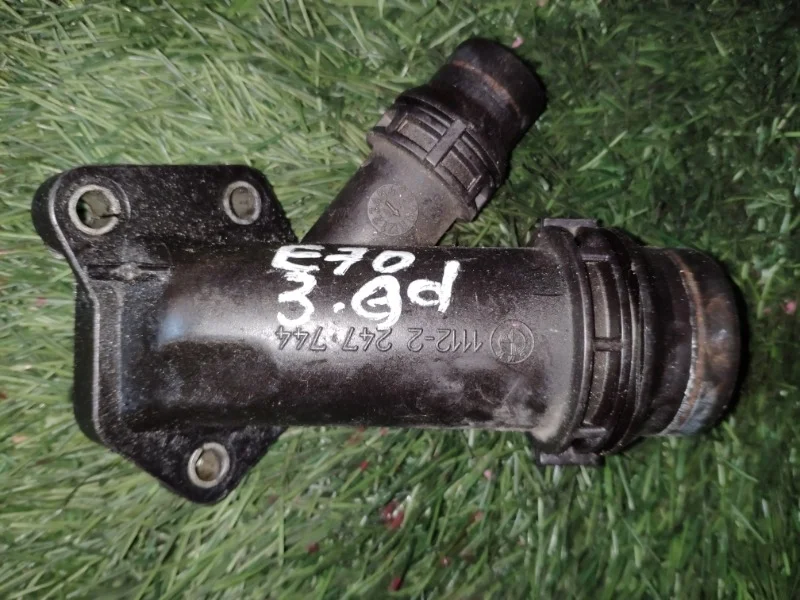 Соединительный патрубок BMW X5 3.0D E70