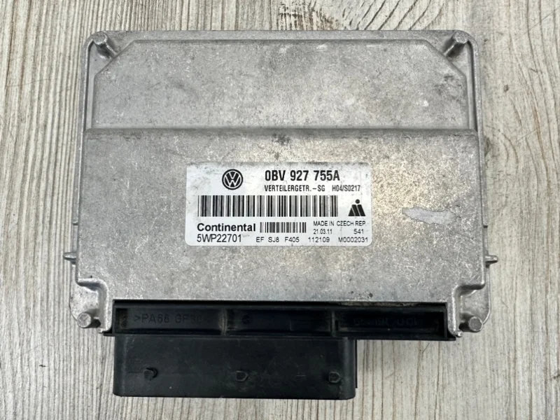 Блок управления блокировки дифференциала VW Touareg 2 2010-2018 7P