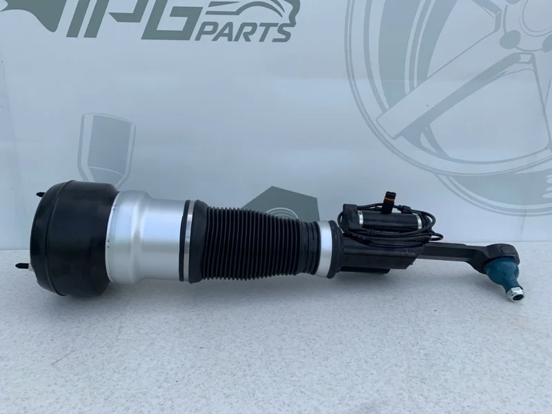 Амортизатор пневмо передний правый Mercedes-benz W221