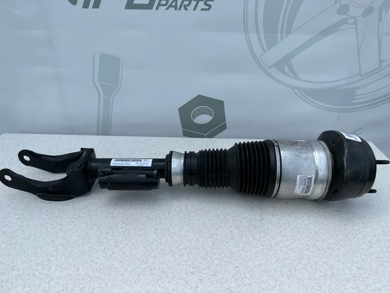 Амортизатор пневмо передний правый Mercedes-benz GLS X166