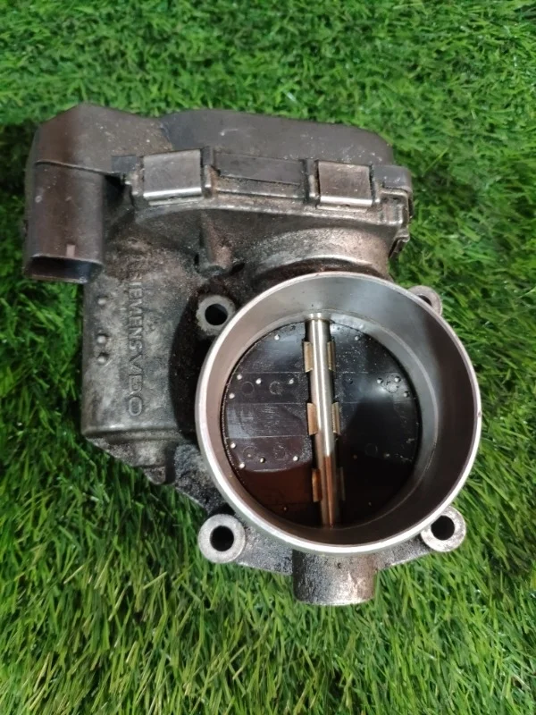 Дроссельная заслонка BMW X5 50iX E70