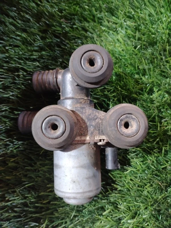 Клапан печки BMW X3 .0i E83