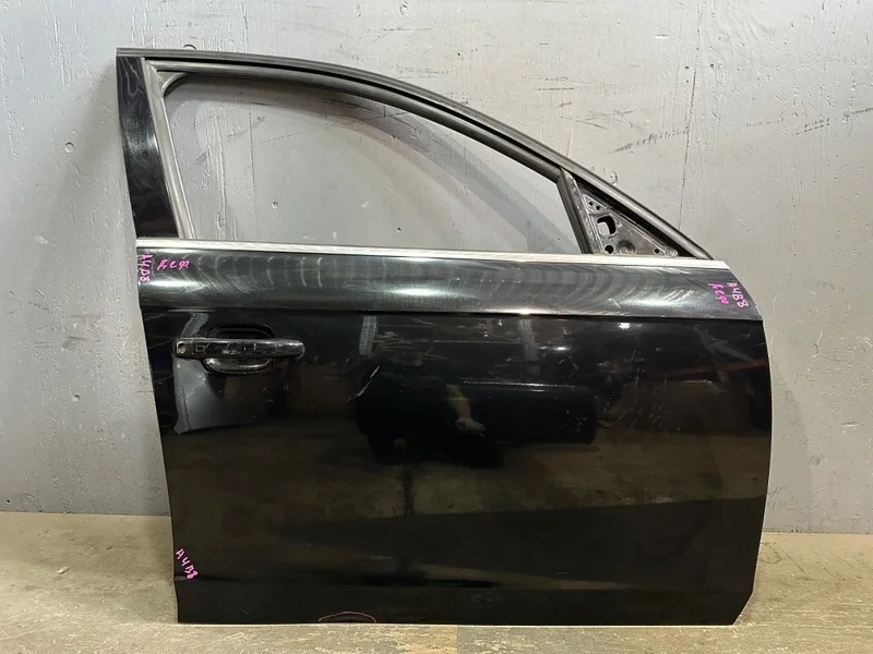 Дверь Audi A4 B8