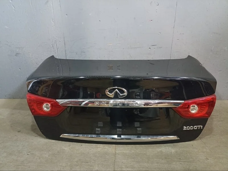 Крышка багажника Infiniti Q50 V37