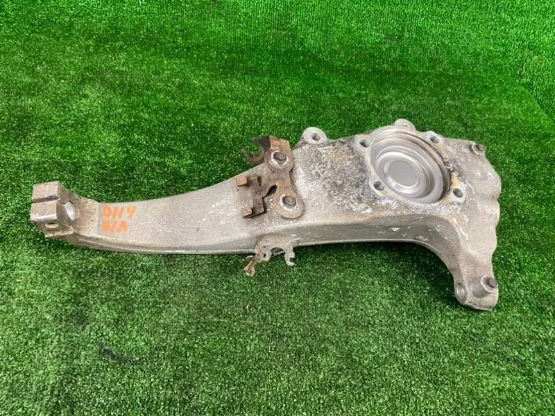 Кулак поворотный BMW F07 GT