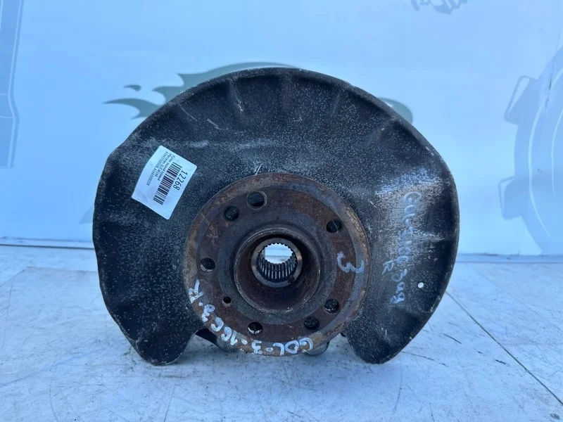 Кулак задний правый Mercedes-benz GLE W166